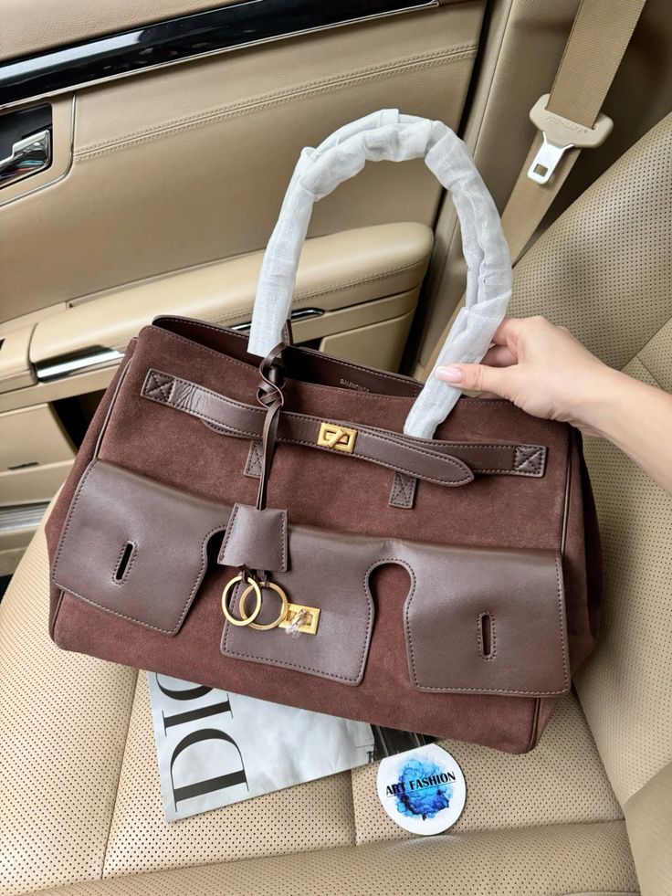 Genuine Leather The Daily Grand Tote