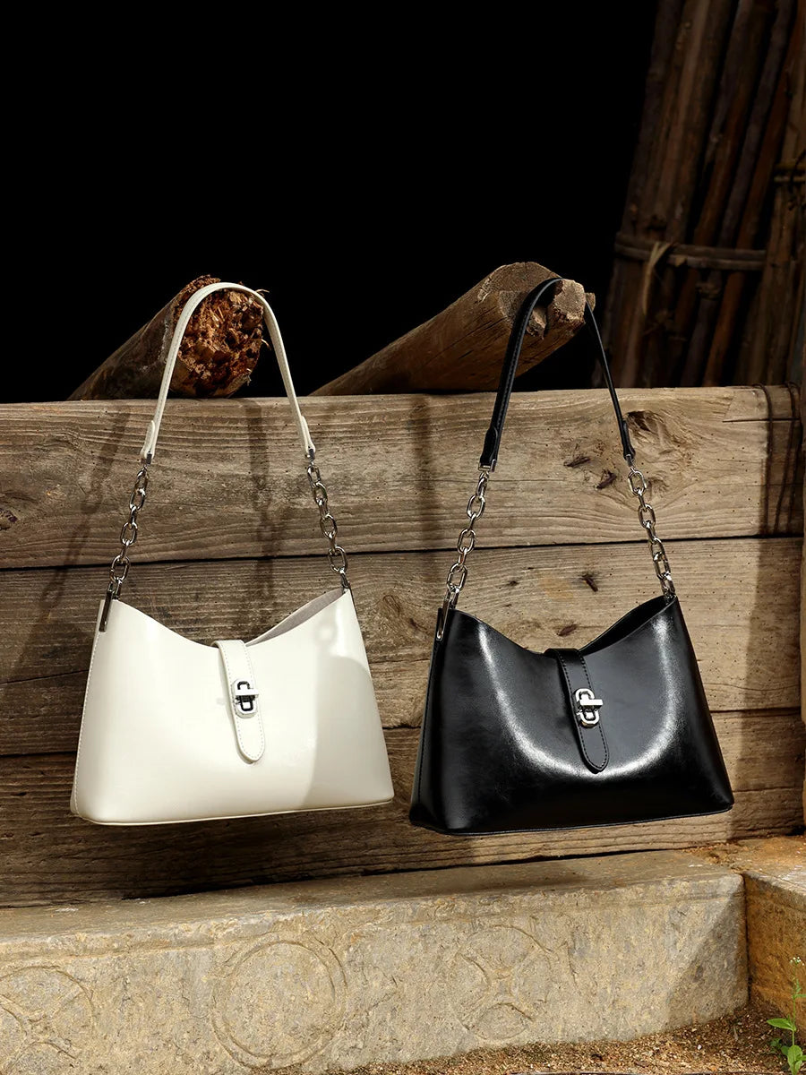 Aura Artisan Genuine Leather Timeless Purse