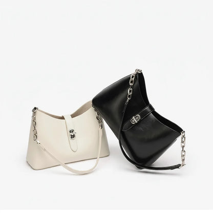 Aura Artisan Genuine Leather Timeless Purse