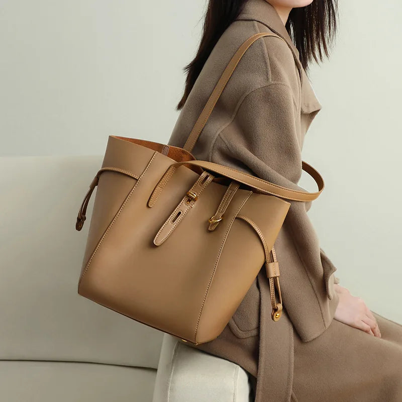 Vanguard Artisan Genuine Leather Executive tote