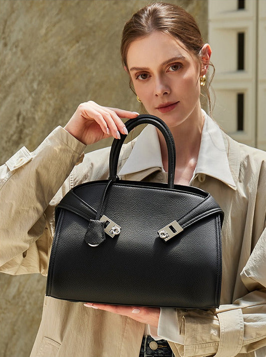 Elegant Pebbled Leather Satchel Bag