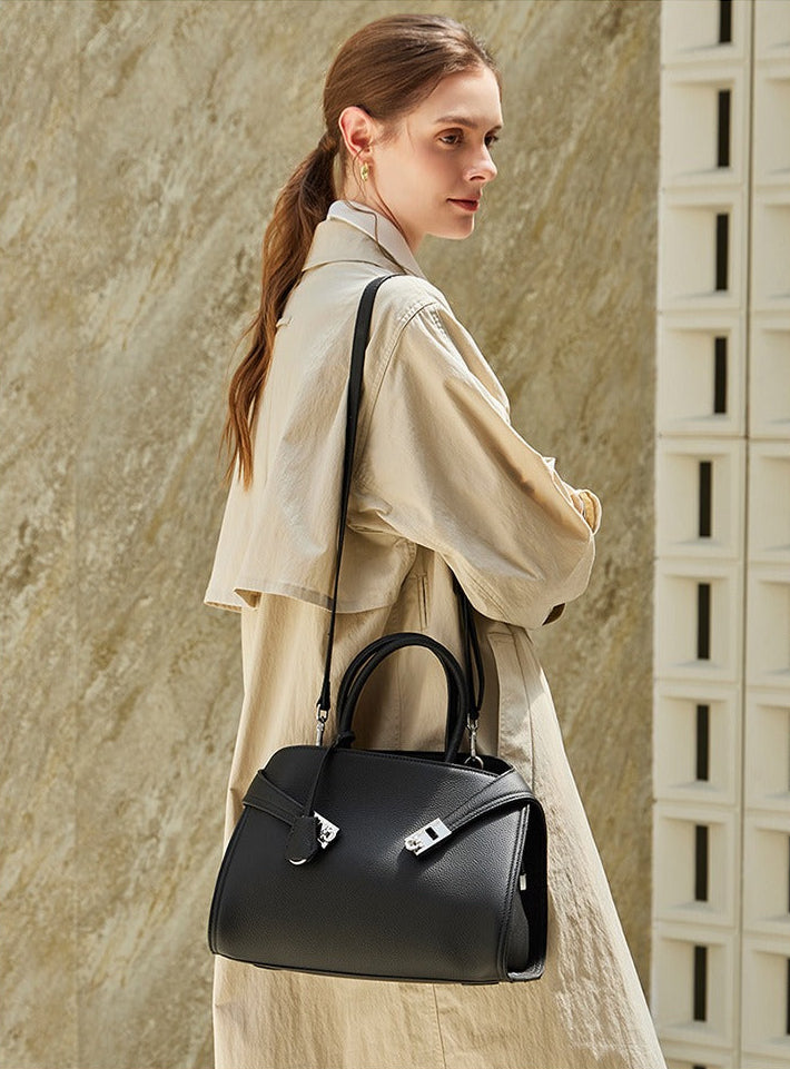 Elegant Pebbled Leather Satchel Bag