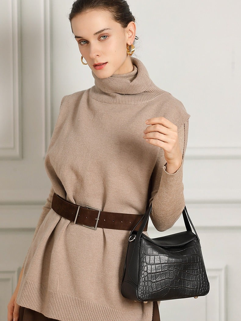 Crocodile Pattern Leather Flap Handbag