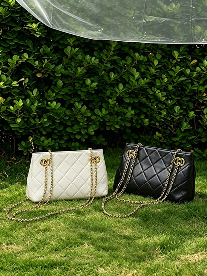 Classic Quilted Lambskin Chain Bag