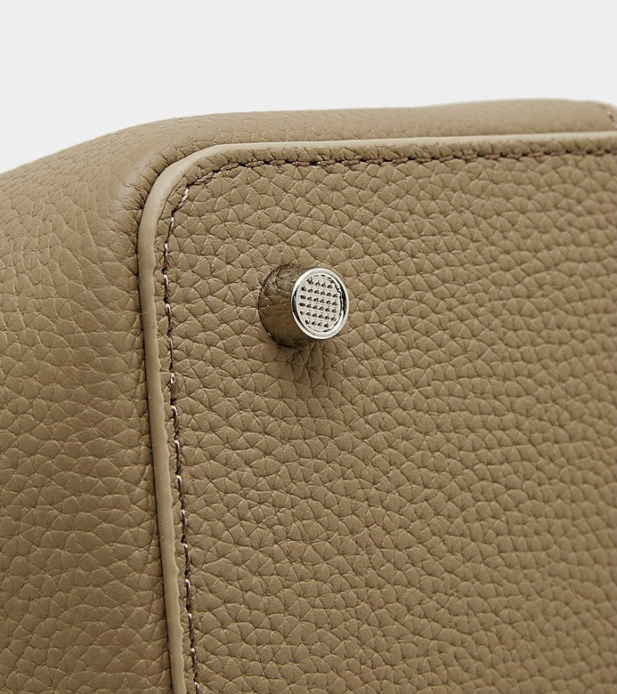 Leather Bucket Tote Inner Pouch