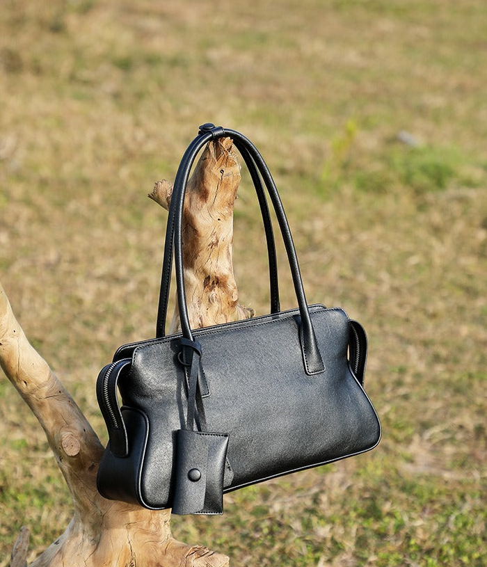 Leather Shoulder Tote With Charm